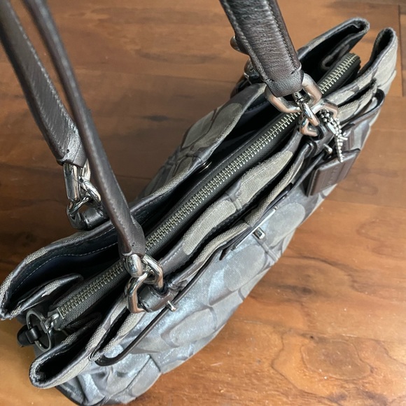 Coach | Silver Fabric Purse - Picture 7 of 7